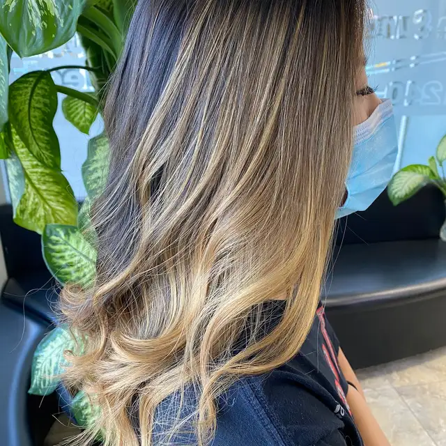 Sun-kissed blonde ombré balayage